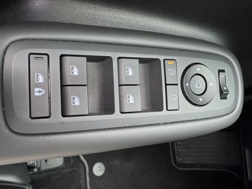 Hyundai Santa Fe 1.6 T-GDI 252pk PHEV Premium Plus 4WD 7p. | Elektrische trekhaak | Sidesteps | Premium Audio | Be... ActivLease financial lease