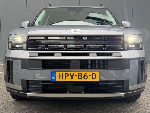 Hyundai Santa Fe 1.6 T-GDI 252pk PHEV Premium Plus 4WD 7p. | Elektrische trekhaak | Sidesteps | Premium Audio | Be... ActivLease financial lease