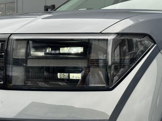 Hyundai Santa Fe 1.6 T-GDI 252pk PHEV Premium Plus 4WD 7p. | Elektrische trekhaak | Sidesteps | Premium Audio | Be... ActivLease financial lease