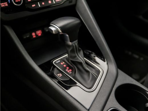 Kia Niro 1.6 GDi Hybrid Sport 142Pk Automaat (APPLE CARPLAY, PARELMOER, NAVIGATIE, CAMERA, LEDER, SPORTSTO... ActivLease financial lease