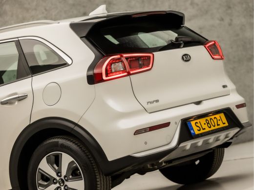 Kia Niro 1.6 GDi Hybrid Sport 142Pk Automaat (APPLE CARPLAY, PARELMOER, NAVIGATIE, CAMERA, LEDER, SPORTSTO... ActivLease financial lease