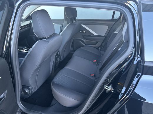 Opel Astra Sports Tourer 1.6 Turbo Hybrid | Apple Carplay/Android Auto | Cruise control adaptief met stop&go... ActivLease financial lease