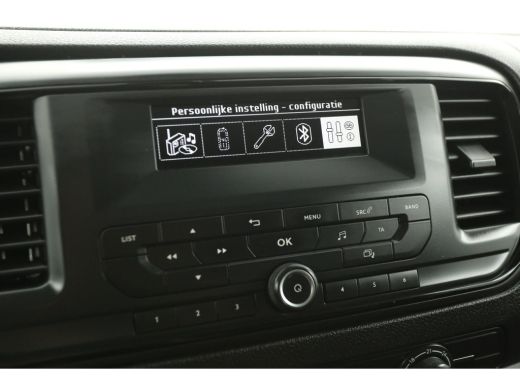 Opel Vivaro 1.5 CDTI L2H1 Airco Cruise Parkeersensoren 3 Persoons Kasten Elektrpakket ActivLease financial lease