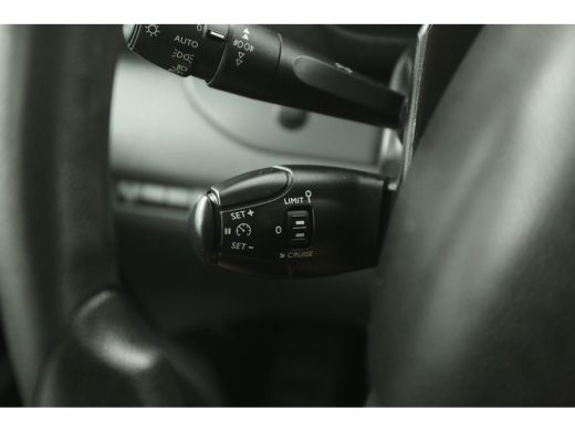 Opel Vivaro 1.5 CDTI L2H1 Airco Cruise Parkeersensoren 3 Persoons Kasten Elektrpakket ActivLease financial lease