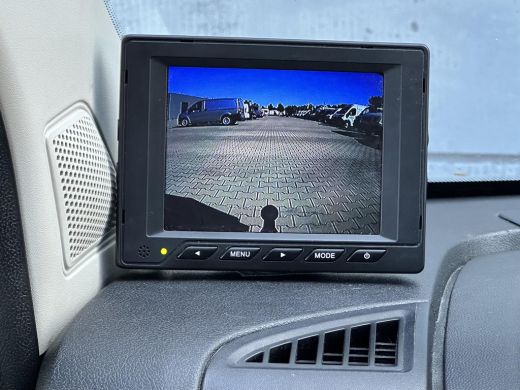 Peugeot Boxer 2.2 165PK L4 DC Dubbele cabine Peugeot Boxer Open laadbak 2.2 BlueHDi 165 L4 Zwaar DC 3.5t ActivLease financial lease