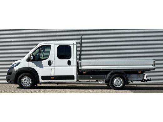 Peugeot Boxer 2.2 165PK L4 DC Dubbele cabine Peugeot Boxer Open laadbak 2.2 BlueHDi 165 L4 Zwaar DC 3.5t ActivLease financial lease