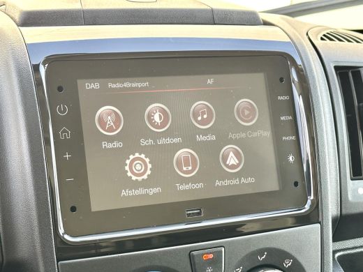 Peugeot Boxer 2.2 BlueHDi 120 L2H2 Trekhaak|Airco|Cruise|Dealero dealer onderh. 1ste eigenaar ActivLease financial lease