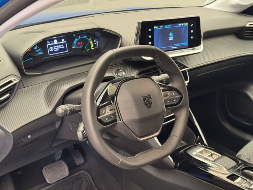 Peugeot e-208 EV Style 50 kWh Stoelverwarming | Keyless Entry & Start | LED | Parkeersensoren Achter | Apple Ca... ActivLease financial lease