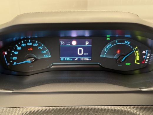 Peugeot e-208 EV Style 50 kWh Stoelverwarming | Keyless Entry & Start | LED | Parkeersensoren Achter | Apple Ca... ActivLease financial lease