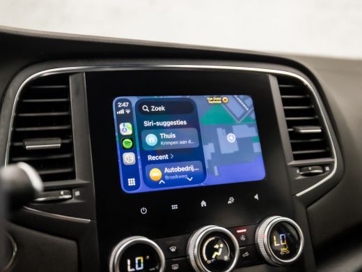 Renault Mégane Estate 1.3 TCe Sport (APPLE CARPLAY, VIRTUAL COCKPIT, NAVIGATIE, CLIMATE, CAMERA, TREKHAAK, SPORTSTOELEN... ActivLease financial lease