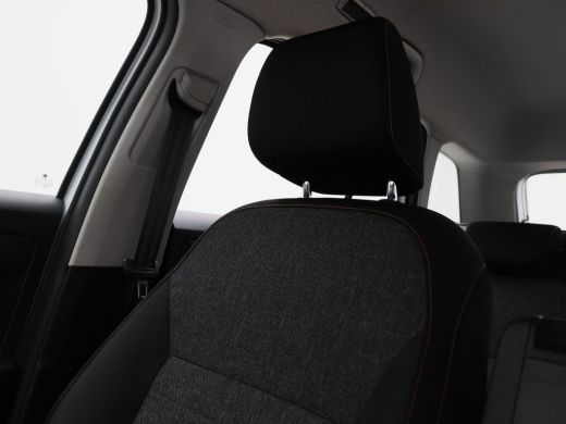 Skoda Fabia Combi 1.0 TSi Business Edition | Trekhaak | Airco | Cruise Control | Navigatiesysteem | 16 Inch ActivLease financial lease