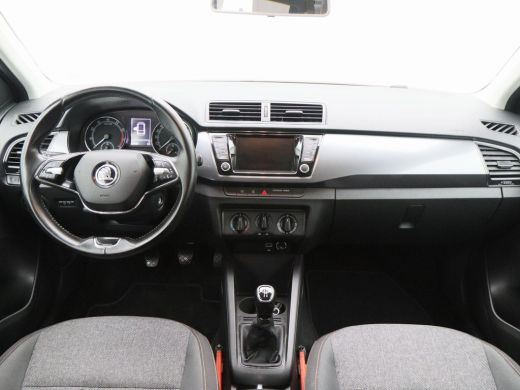 Skoda Fabia Combi 1.0 TSi Business Edition | Trekhaak | Airco | Cruise Control | Navigatiesysteem | 16 Inch ActivLease financial lease