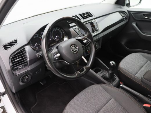 Skoda Fabia Combi 1.0 TSi Business Edition | Trekhaak | Airco | Cruise Control | Navigatiesysteem | 16 Inch ActivLease financial lease