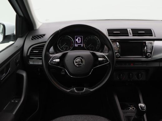 Skoda Fabia Combi 1.0 TSi Business Edition | Trekhaak | Airco | Cruise Control | Navigatiesysteem | 16 Inch ActivLease financial lease