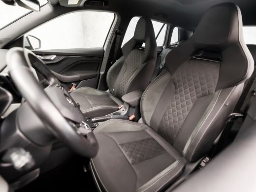Skoda Kamiq 1.0 TSI Sport (APPLE CARPLAY, GROOT NAVI, CLIMATE, GETINT GLAS, ZWART HEMEL, SPORTSTOELEN, LED KO... ActivLease financial lease