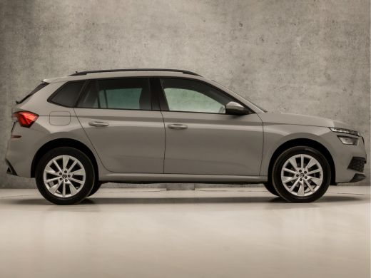 Skoda Kamiq 1.0 TSI Sport (APPLE CARPLAY, GROOT NAVI, CLIMATE, GETINT GLAS, ZWART HEMEL, SPORTSTOELEN, LED KO... ActivLease financial lease