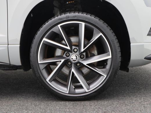 Skoda Karoq 1.5 TSi 150 Pk Sportline Business | LED | Camera | Canton Audio | Adaptive Cruise | Navigatiesyst... ActivLease financial lease