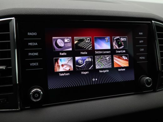 Skoda Karoq 1.5 TSi 150 Pk Sportline Business | LED | Camera | Canton Audio | Adaptive Cruise | Navigatiesyst... ActivLease financial lease