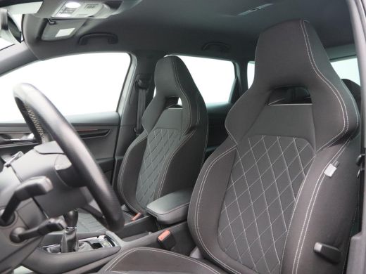 Skoda Karoq 1.5 TSi 150 Pk Sportline Business | LED | Camera | Canton Audio | Adaptive Cruise | Navigatiesyst... ActivLease financial lease