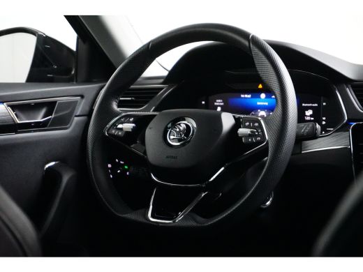 Skoda Superb Combi 1.4 iV e-Hybrid 218PK DSG-6 Sportline | TREKHAAK | PANORAMADAK | LEDER | STANDKACHEL | CAME... ActivLease financial lease