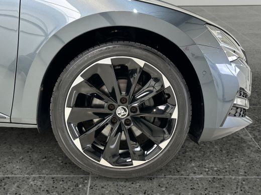 Skoda Superb Combi 1.4 TSI iV 218pk Sportline | Plug in Hybrid ActivLease financial lease