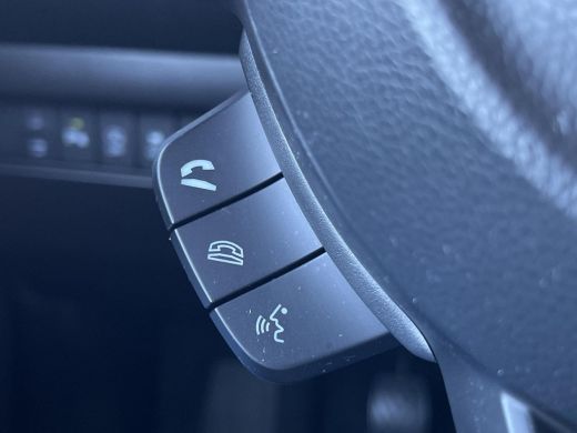Suzuki Swift 1.2 Style Smart Hybrid Navigatiesysteem | Stoelverwarming | Parkeersensoren achter | Adaptieve Cr... ActivLease financial lease