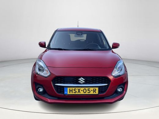 Suzuki Swift 1.2 Style Smart Hybrid Navigatiesysteem | Stoelverwarming | Parkeersensoren achter | Adaptieve Cr... ActivLease financial lease