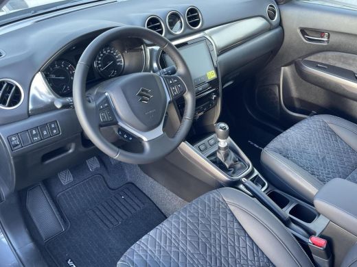 Suzuki Vitara 1.4 Boosterjet Style Smart Hybrid Navigatiesysteem | Climate Control | Stoelverwarming | Adaptive... ActivLease financial lease