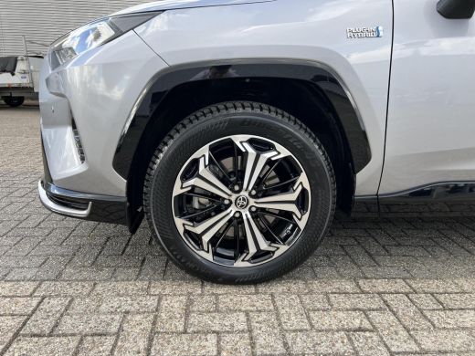 Toyota RAV4 2.5 Plug-in Hybrid AWD Bi-Tone Plus ActivLease financial lease