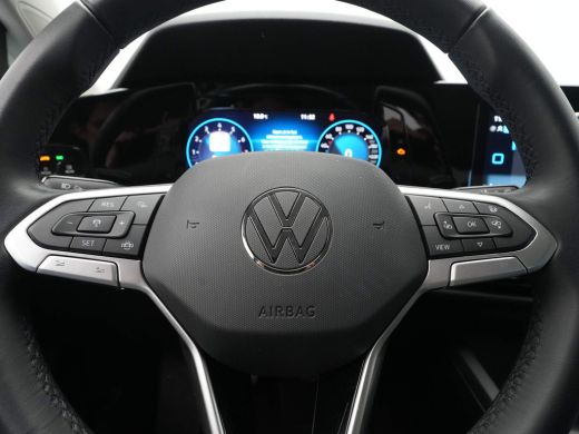 Volkswagen Golf 1.0 TSI Life Business Navigatie Memory Massagestoel Parkeersensonren 24 ActivLease financial lease