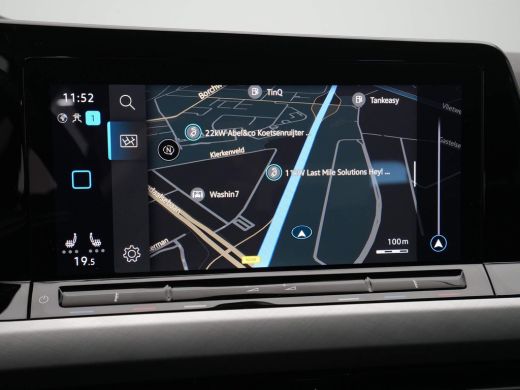 Volkswagen Golf 1.0 TSI Life Business Navigatie Memory Massagestoel Parkeersensonren 24 ActivLease financial lease