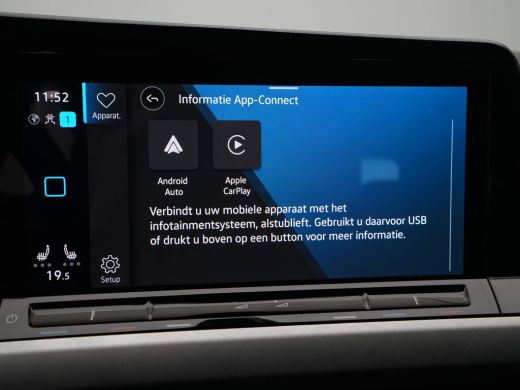 Volkswagen Golf 1.0 TSI Life Business Navigatie Memory Massagestoel Parkeersensonren 24 ActivLease financial lease