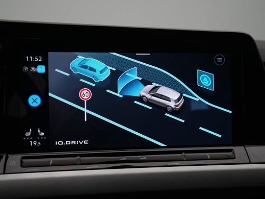 Volkswagen Golf 1.0 TSI Life Business Navigatie Memory Massagestoel Parkeersensonren 24 ActivLease financial lease