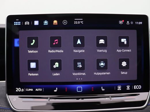 Volkswagen Passat Variant 1.5 eHybrid R-Line Edition 272PK DSG Matrix led, trekhaak, side assist, schuif-kanteldak,... ActivLease financial lease