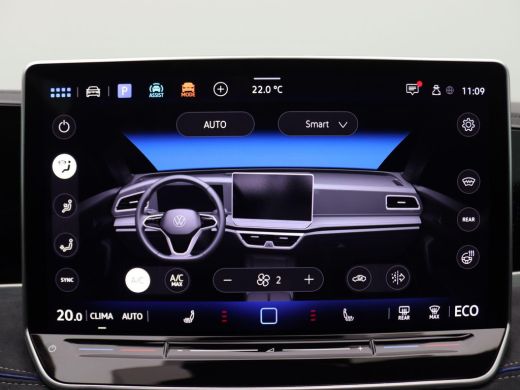 Volkswagen Passat Variant 1.5 eHybrid R-Line Edition 272PK DSG Matrix led, trekhaak, side assist, schuif-kanteldak,... ActivLease financial lease