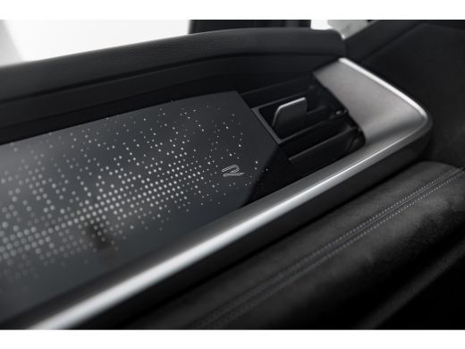 Volkswagen Tayron 1.5 eHybrid 204pk R-Line Edition | Panoramadak | Head-Up | Adaptive Cruise | 20" | 360 Camera ActivLease financial lease