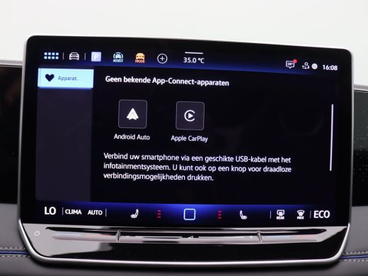 Volkswagen Tiguan 1.5 eHybrid R-Line Edition 272PK DSG black style, matrix led, trekhaak, panoramadak, 360gr. camer... ActivLease financial lease