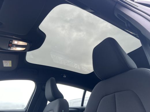 Volvo  C40 Single Motor Extended Range Plus 82 kWh | Camera | Panoramadak | Stoelverwarming | ELektrische Ac... ActivLease financial lease