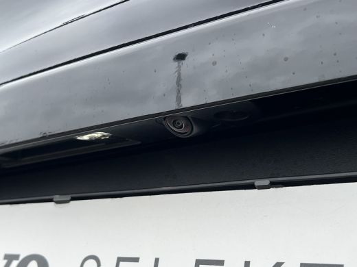 Volvo  C40 Single Motor Extended Range Plus 82 kWh | Camera | Panoramadak | Stoelverwarming | ELektrische Ac... ActivLease financial lease