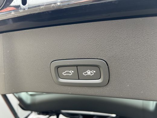 Volvo  C40 Single Motor Extended Range Plus 82 kWh | Camera | Panoramadak | Stoelverwarming | ELektrische Ac... ActivLease financial lease