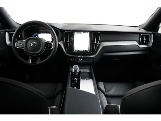 Volvo  XC60 2.0 T6 Plug-in hybrid AWD Plus Dark NIEUWE AUTO! | Trekhaak | 360CAM | 21'' | Heel Compleet! ActivLease financial lease