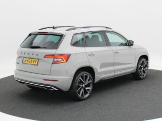 Skoda Karoq 1.5 TSi 150 Pk Sportline Business | LED | Camera | Canton Audio | Adaptive Cruise | Navigatiesyst...