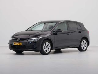 Volkswagen Golf 1.0 TSI Life Business Navigatie Memory Massagestoel Parkeersensonren 24
