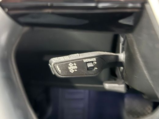 Audi e-tron 50 quattro edition 71 kWh | Achteruitrijcamera | Apple CarPlay / Android Auto incl. extra USB-poo... ActivLease financial lease
