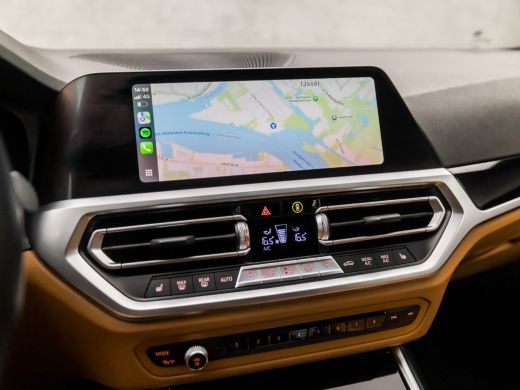 BMW 3 Serie Touring 320e High Executive 204Pk Automaat (APPLE CARPLAY, GROOT NAVI, COGNAC LEDER, TREKHAAK ELE... ActivLease financial lease