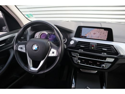 BMW X3 xDrive30e eDrive Edition Trekhaak / 360 camera / Head-up / Adaptieve cruise / ActivLease financial lease