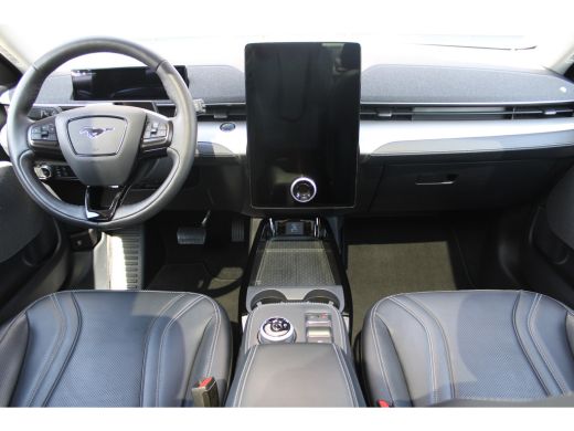 Ford Mustang Mach-E Mach-E RWD 75 kWh Technology Pack Plus | PANORAMADAK | BTW AUTO ActivLease financial lease