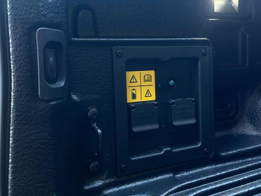 Ford Ranger Wildtrak PHEV 0,99 RENTE | 3500KG Trekgewicht | Rollertop | Trekhaak | Achteruitrijcamera | Apple... ActivLease financial lease