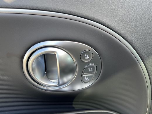 Hyundai IONIQ 9 9 Connect+ AWD 7p. 110.3 kWh | Dit jaar nog leverbaar met lagere bijtelling | Panorama dak | ActivLease financial lease