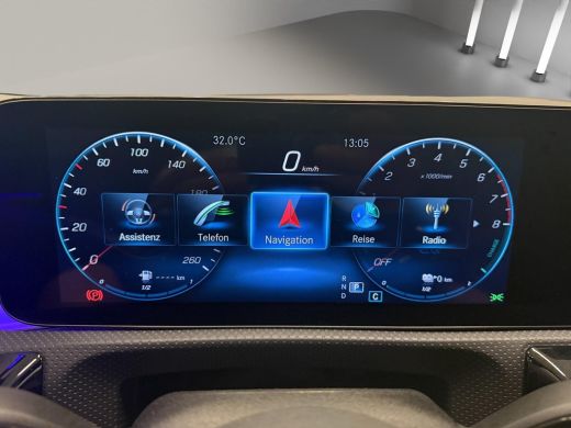 Mercedes-Benz A-Klasse 250 e AMG Line Pano Led Matrix ActivLease financial lease